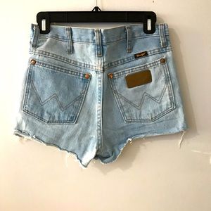 Wrangler Cutoff Jean shorts